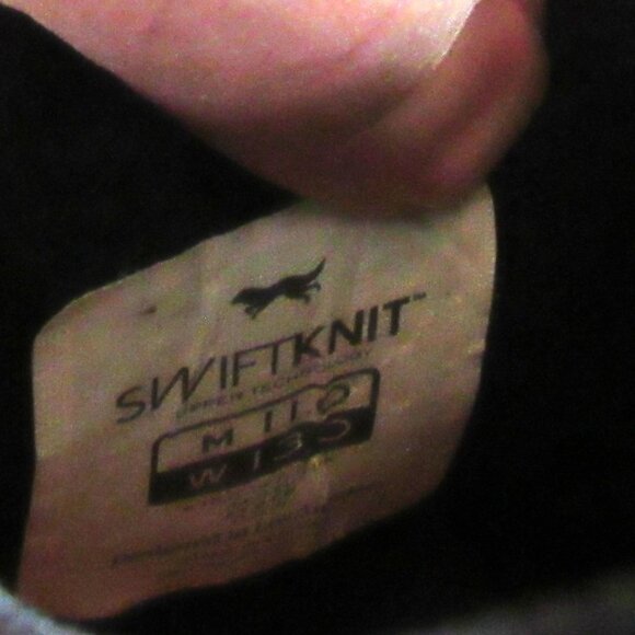 Wolf and Shepherd Blue Swiftknit Sneakers Size 11 Excellent Pre-Owned Condition - Picture 12 of 13